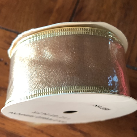 Assorted Holiday Raphia and Ribbon - Picture 5 of 10